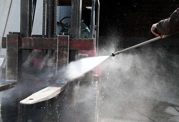 Best Gas Station Cleaning  in St Cloud, FL